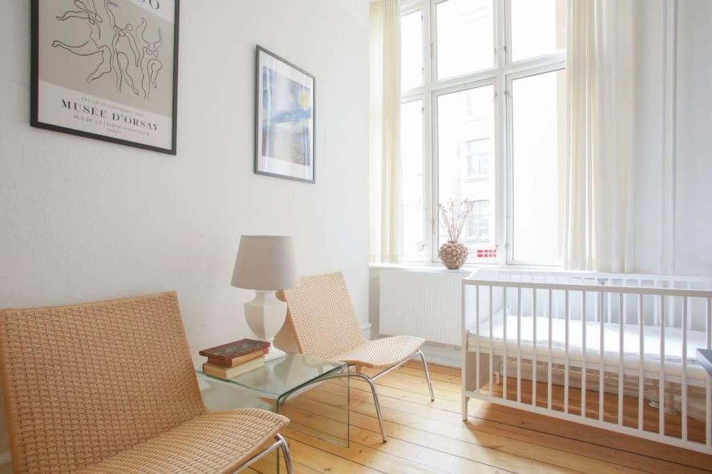Large & Bright 3Br Apartment W Whirlpool Near Metro コペンハーゲン エクステリア 写真